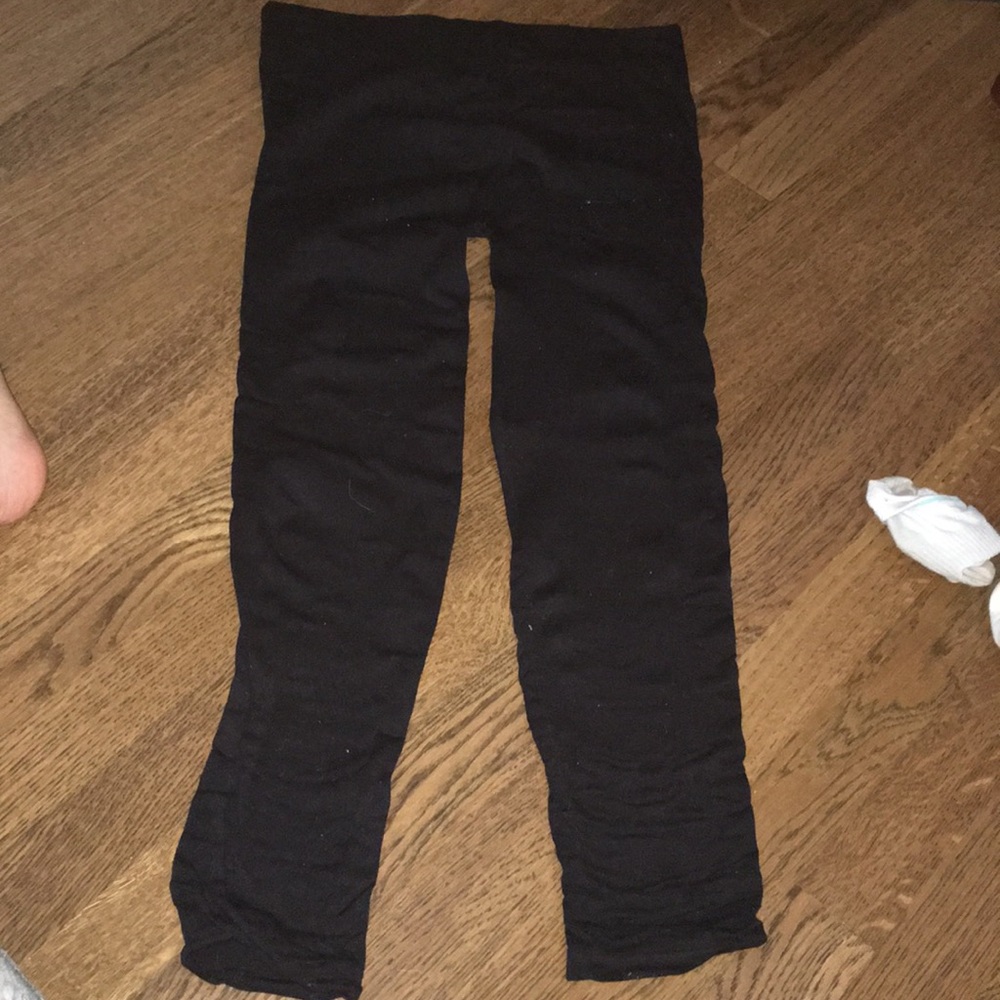 Black leggings
